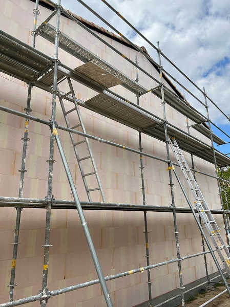 ISOLATION PAR L'EXTERIEUR D'UNE MAISON NEUVE A REZE