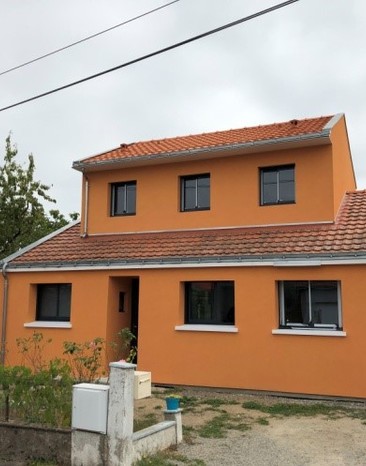 Isolation thermique par l’extérieur des maisons à ossature bois en Loire-Atlantique